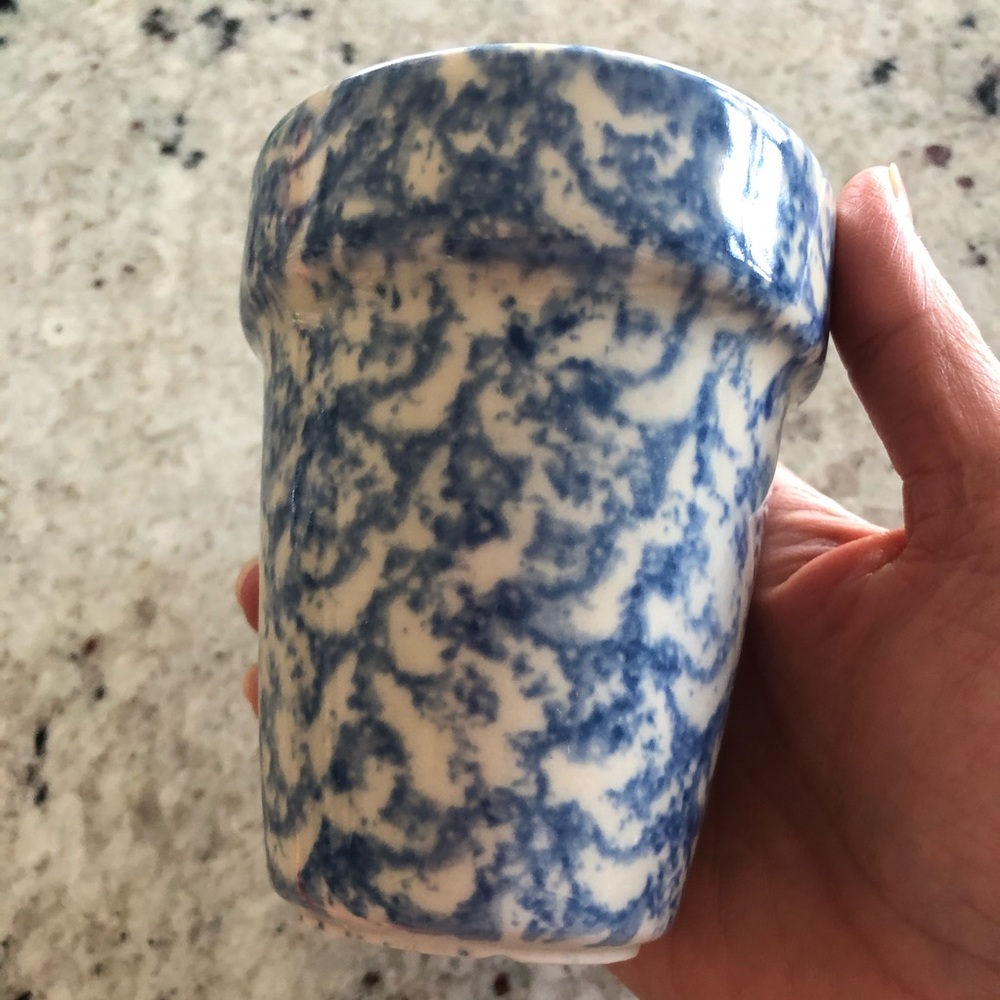 Gerald Henn Workshops Blue spongeware flower pot - Picture 5 of 7